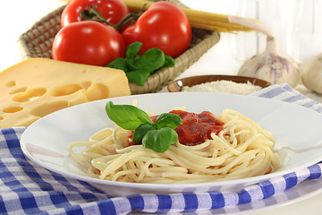 Image showing Spaghetti with tomato sauce