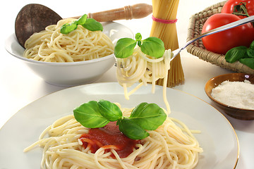 Image showing Spaghetti on a fork