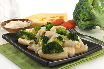 Image showing Tortiglione with broccoli cheese sauce