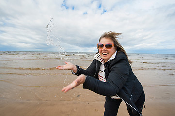 Image showing Adult woman at the sea