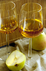 Image showing Drink and pears VI