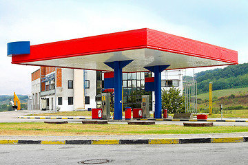 Image showing Gas station