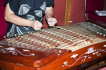 Image showing Khim hammered dulcimer