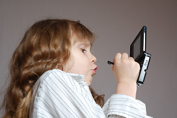 Image showing child playing video game 
