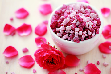 Image showing rose bath salt