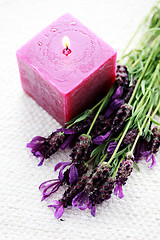 Image showing candle with lavender