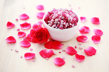 Image showing rose bath salt