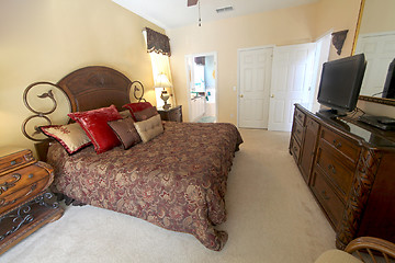 Image showing King Master Bedroom