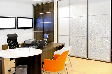 Image showing Modern office