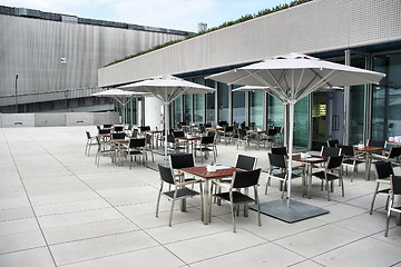 Image showing Outdoor cafe