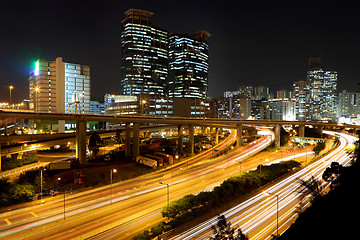 Image showing traffic in city at night