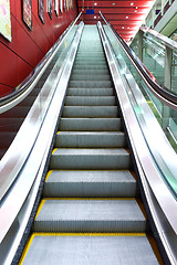 Image showing escalator