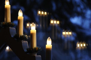 Image showing Candle reflections