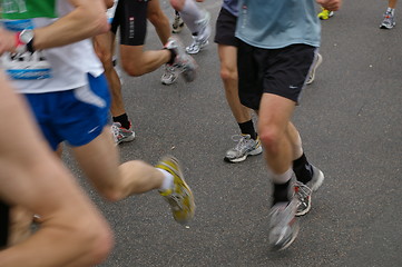 Image showing Runners