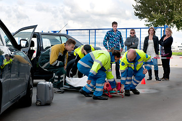 Image showing EMS teamwork