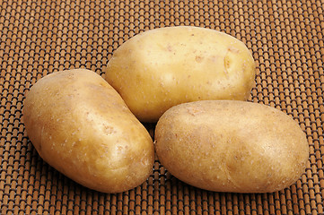 Image showing Potatoes on a mat