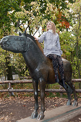 Image showing Girl on the brass horse monument