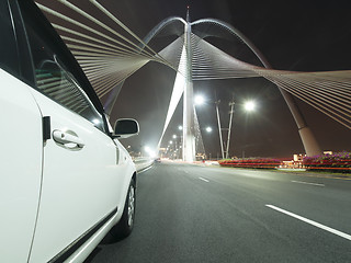 Image showing Car on bridge