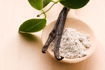 Image showing vanilla beans with aromatic sugar