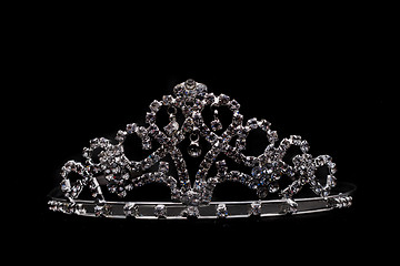 Image showing silver crown