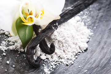 Image showing vanilla beans with aromatic sugar and flower