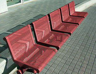Image showing red bench