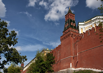 Image showing Rampart with tower of the Kremlin.