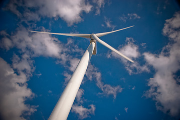 Image showing Wind turbine 