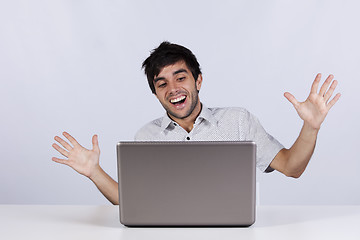 Image showing Happy news over the internet