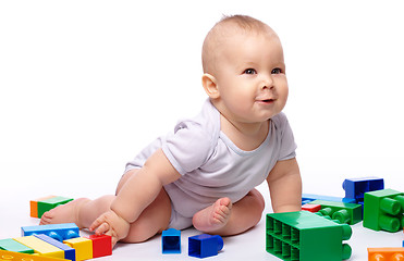 Image showing Little boy with building bricks