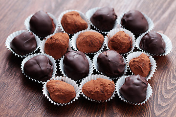 Image showing chocolate pralines