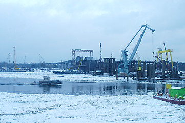 Image showing construction of the bridge