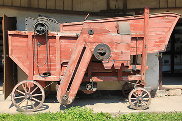 Image showing Old machine