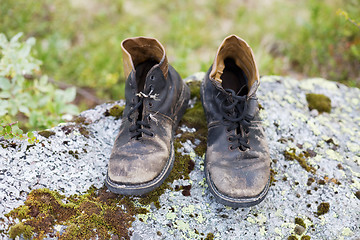 Image showing Old boots