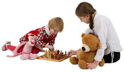 Image showing Girls play chess