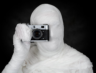 Image showing Photographer - mummy