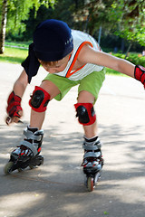 Image showing Rollerblading. Falling down.