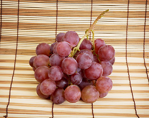 Image showing Still life with red ripe grapes