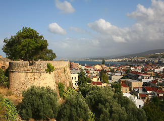 Image showing Rethymnon city and castle wall