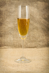 Image showing Goblet with white wine