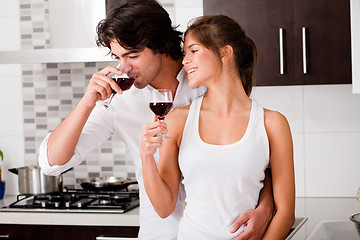 Image showing honeymoon couple drinking wine