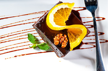 Image showing chocolate and walnuts cake