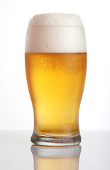 Image showing Glass of beer close-up 