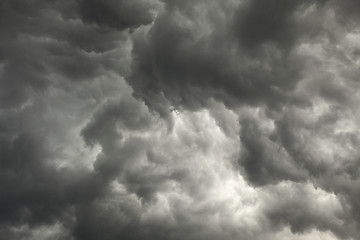 Image showing Gloomy sky preceding storm with dark clouds