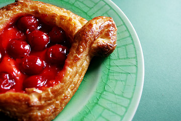 Image showing Cherry pastry