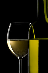 Image showing White wine