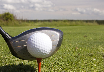 Image showing Ball and Driver