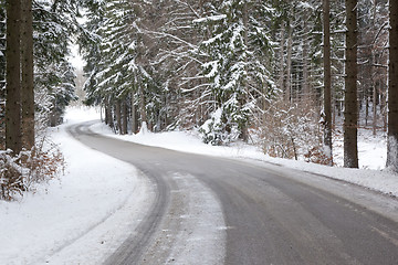 Image showing snowy road