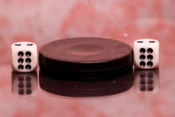 Image showing checkers and dice 1