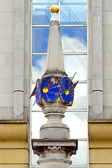 Image showing Sundial clock